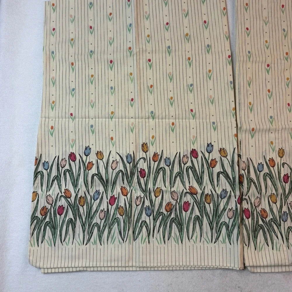 Cottagecore Tulip Floral 3 Pc Pillowcase + Sham‎ Set Cottagecore Grandmacore VTG